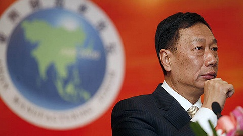 【运达娱乐资讯网】代工教父郭台铭的焦虑症：鸿海内忧外患 亟待